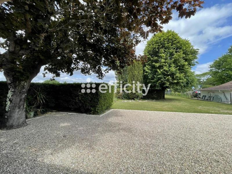 Maison - 160 m² - 5 pièces