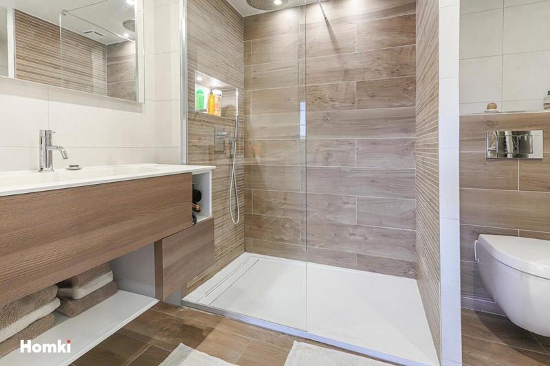 Appartement - 101 m² - 4 pièces