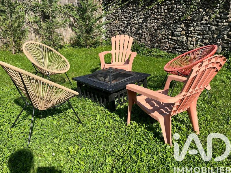 Maison - 160 m² - 8 pièces