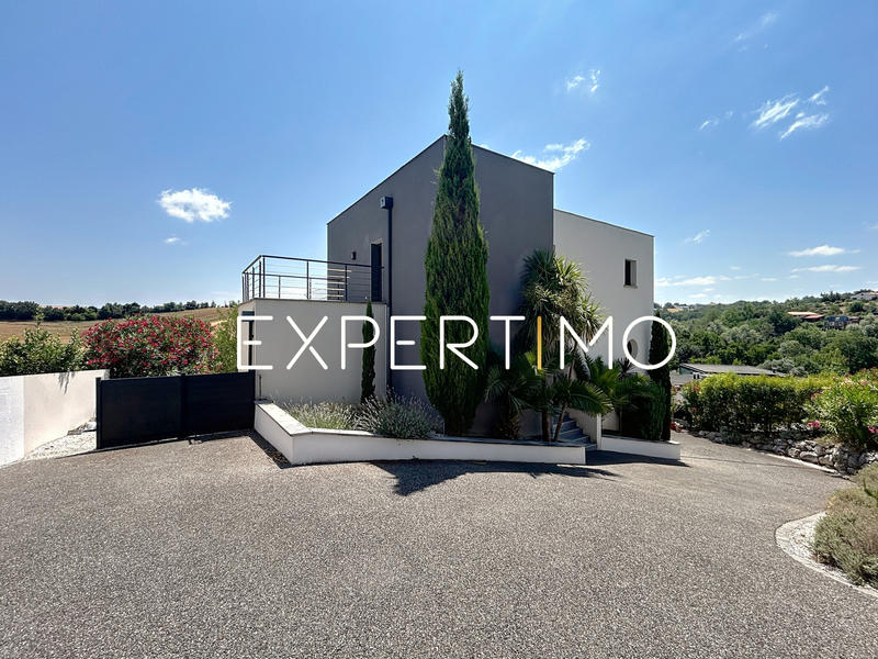 Villa - 153 m² - 5 pièces