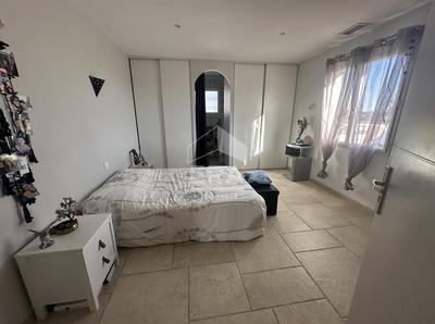 Villa - 141 m² - 5 pièces