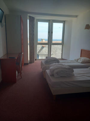 Fonds de commerce - 1 131 m²