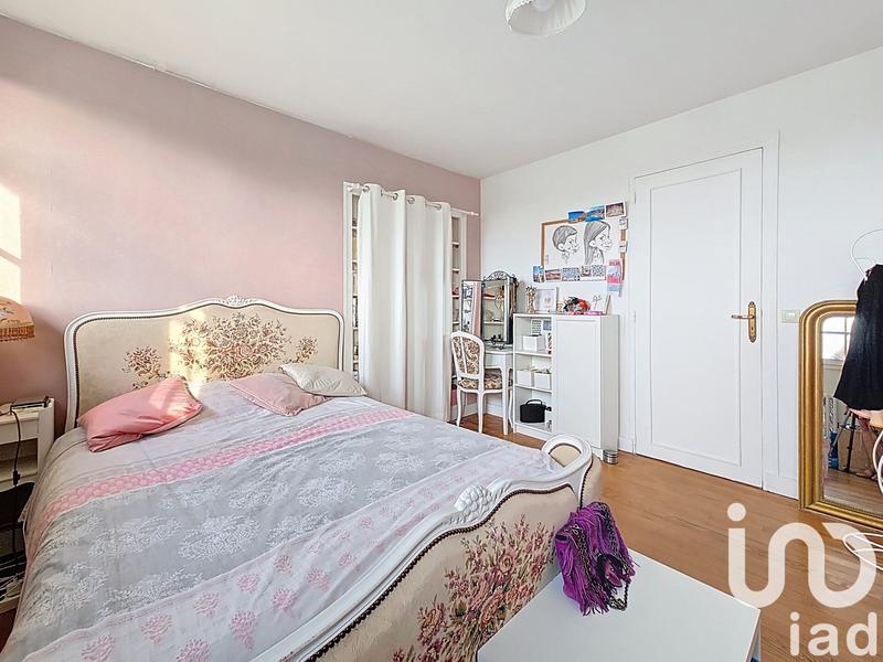 Maison - 140 m² - 8 pièces