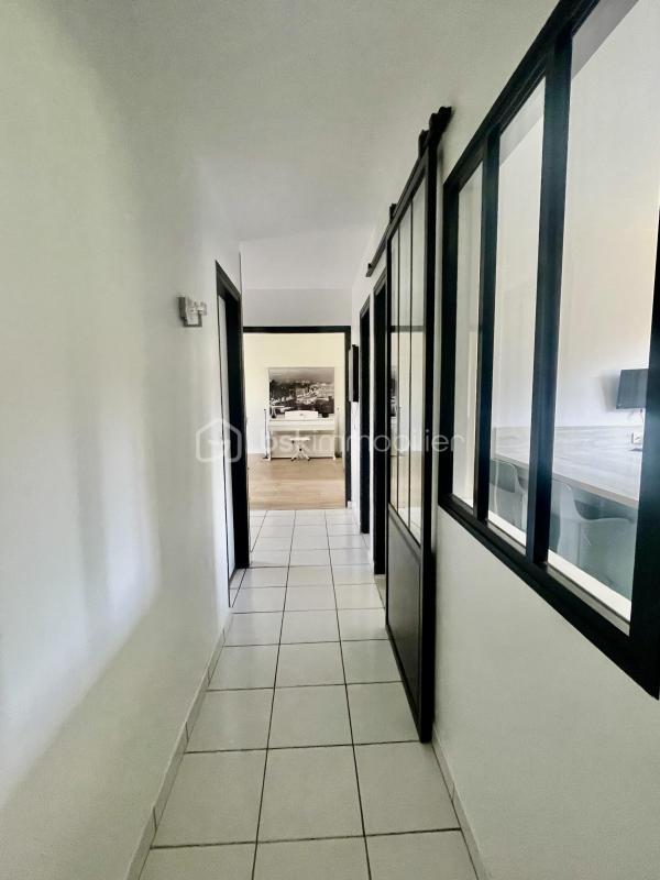 Maison - 159 m² - 7 pièces