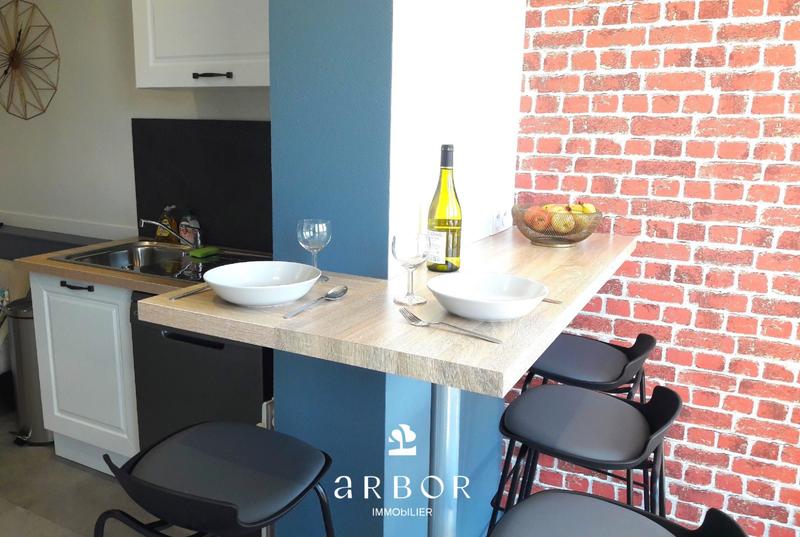 Appartement - 75 m² - 5 pièces