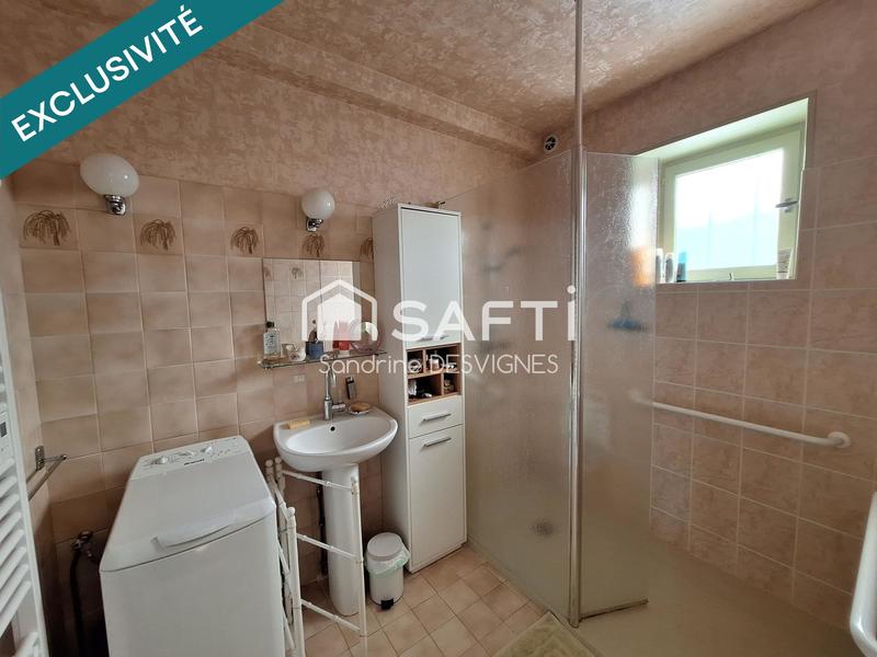 Maison - 215 m² - 9 pièces