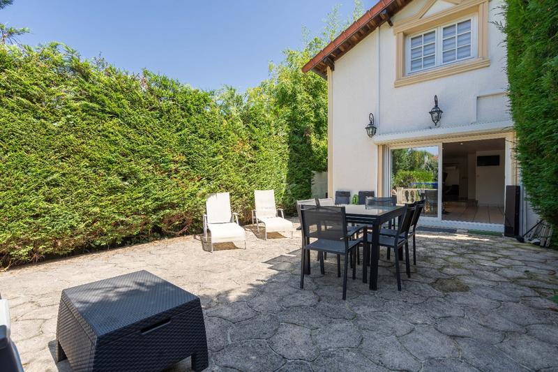 Maison - 178 m² - 6 pièces