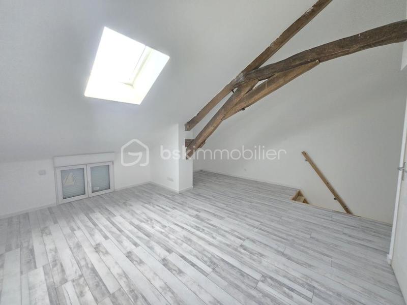 Immeuble - 74 m² - 4 pièces