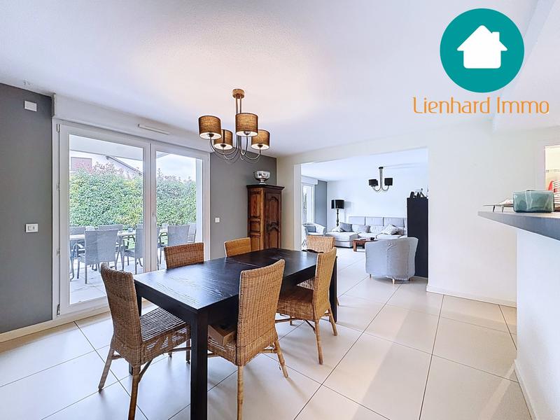 Appartement - 117 m² - 5 pièces