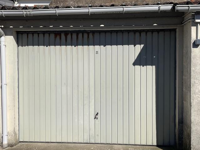 Parking / Garage - 16 m²