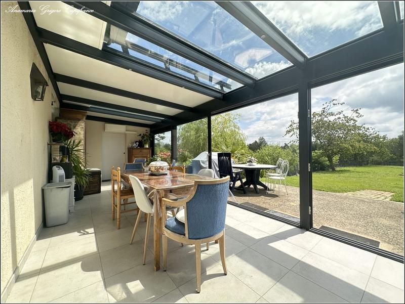 Maison - 194 m² - 5 pièces