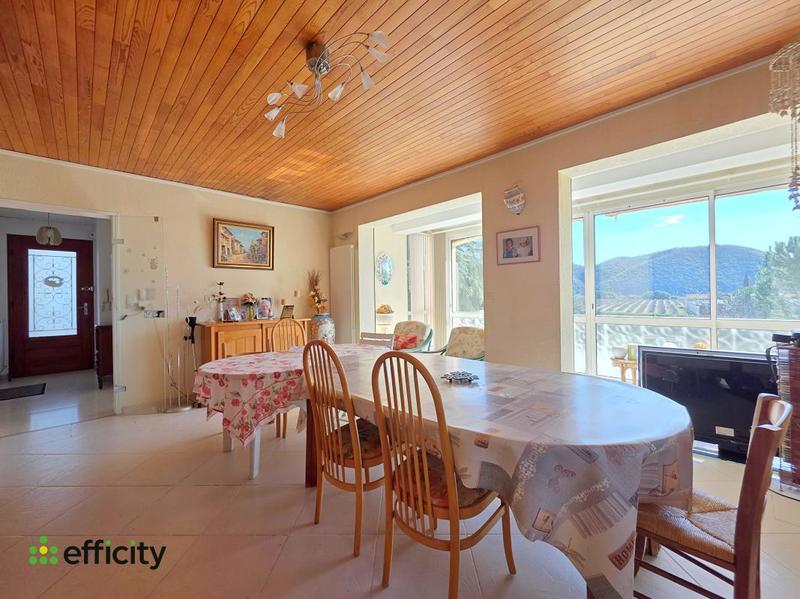 Villa - 152 m² - 5 pièces