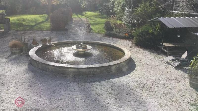 Château - 810 m² - 11 pièces