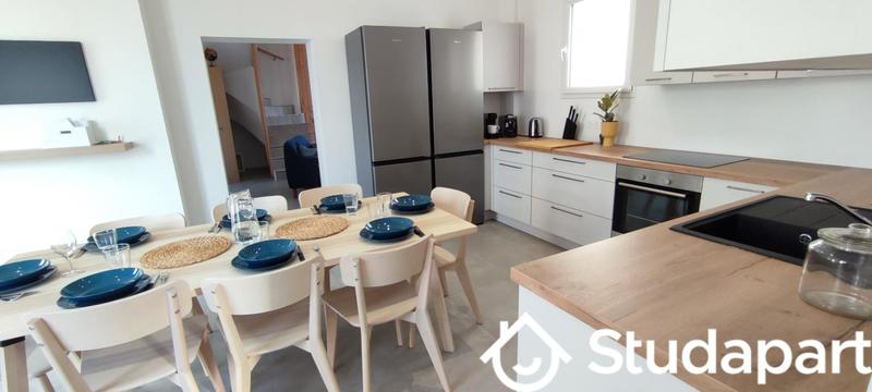 Chambre - 9 m² - 1 pièce