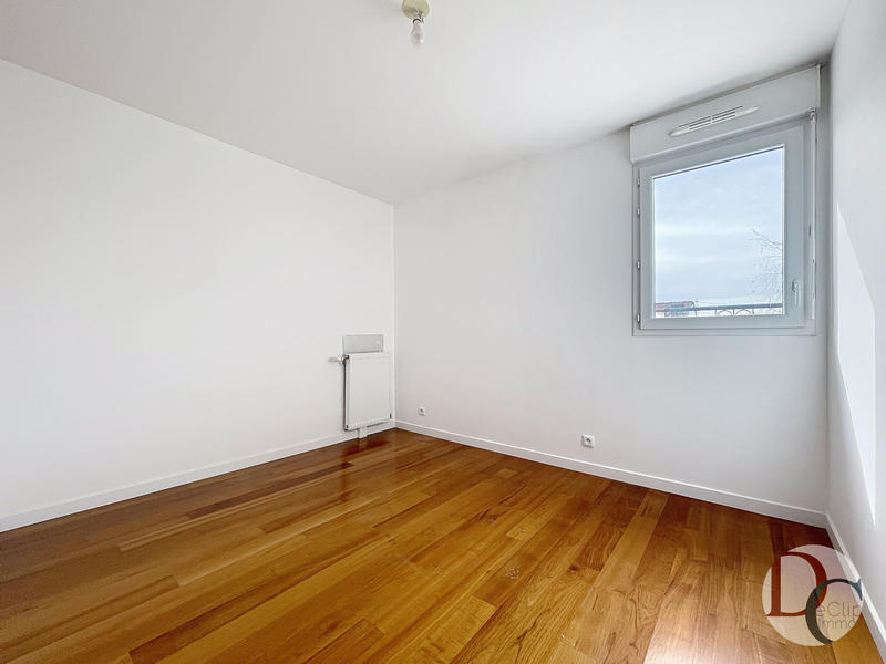 Appartement - 75 m² - 4 pièces