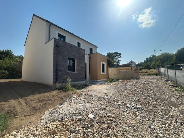 Maison - 128 m² - 6 pièces