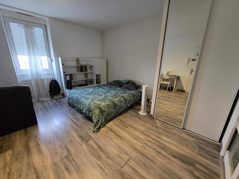 Studio - 24 m² - 1 pièce