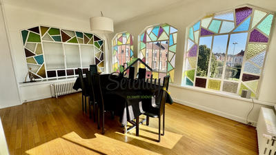 Maison - 205 m² - 7 pièces