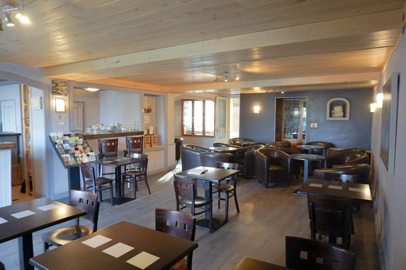 Maison - 550 m² - 18 pièces