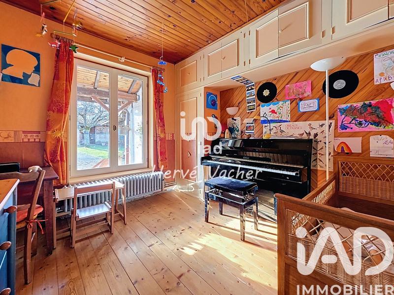 Maison - 159 m² - 6 pièces