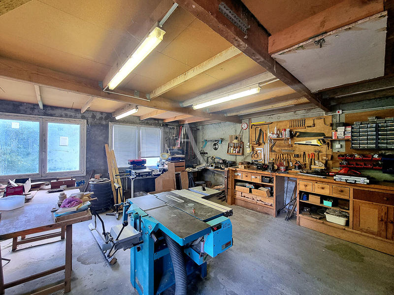 Maison - 354 m² - 15 pièces