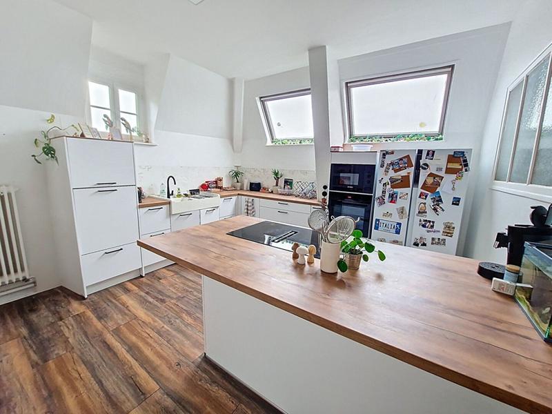 Appartement - 137 m² - 5 pièces