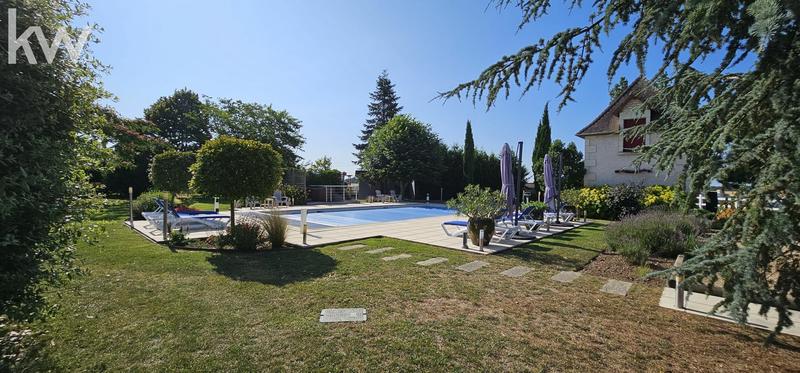 Maison chambre d'hôtes - 424 m² - 10 pièces