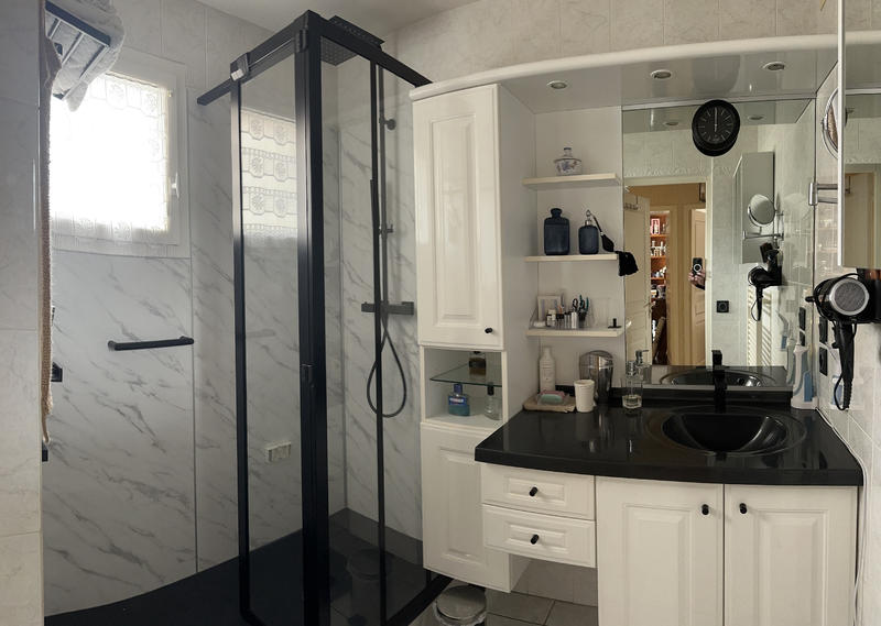 Appartement - 93 m² - 4 pièces