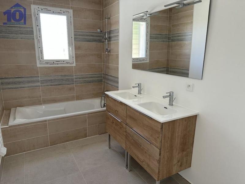 Maison - 97 m² - 4 pièces