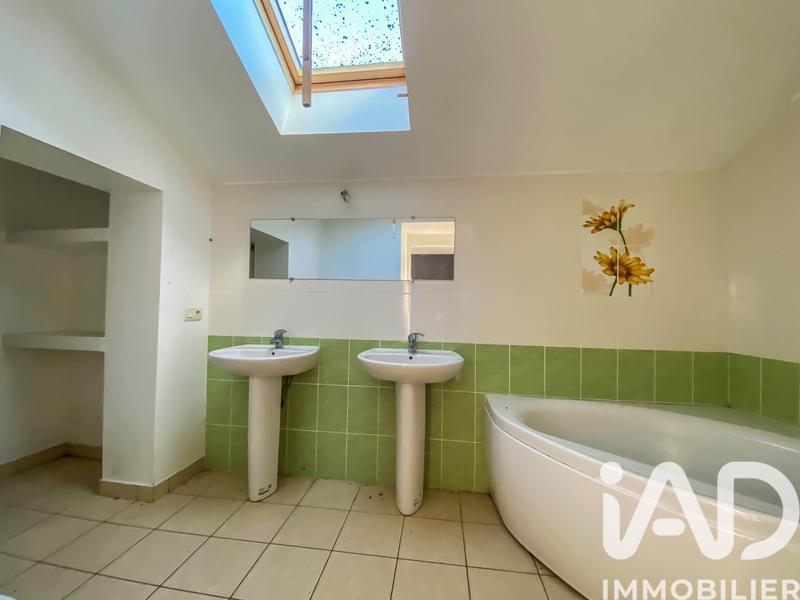 Maison - 141 m² - 7 pièces