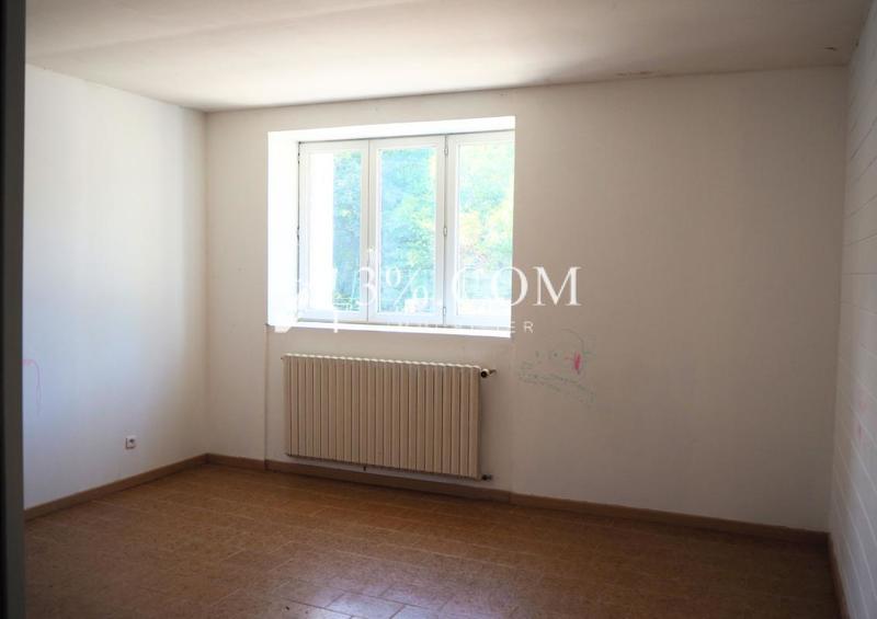 Maison de village - 230 m² - 12 pièces