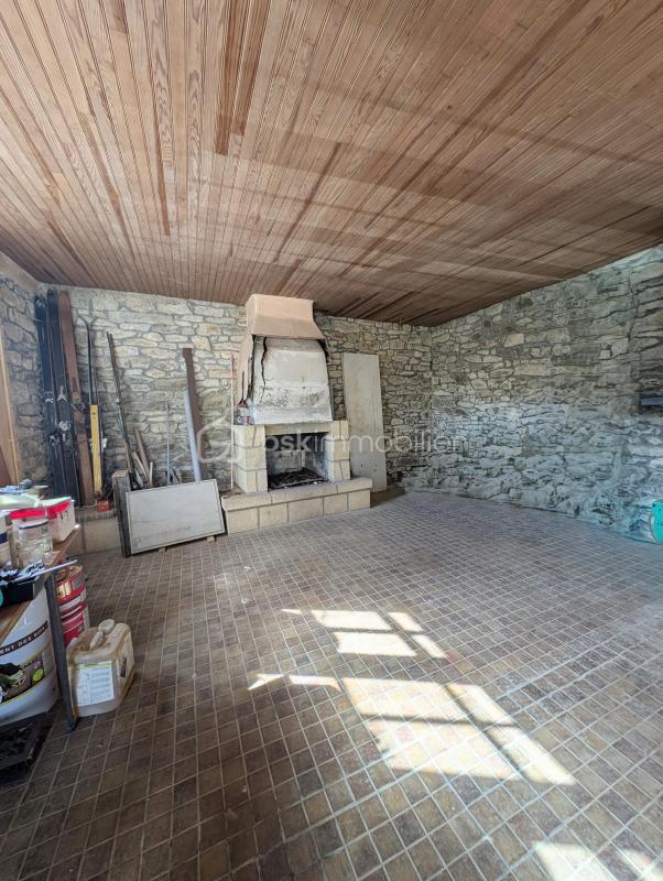 Maison - 182 m² - 7 pièces