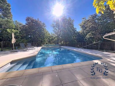 Maison - 136 m² - 6 pièces