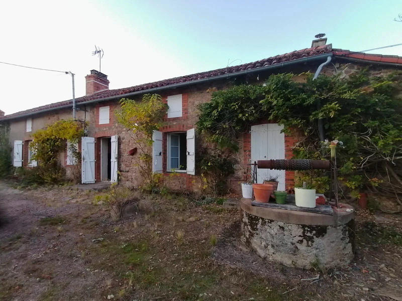 Maison traditionnelle - 141 m² - 6 pièces