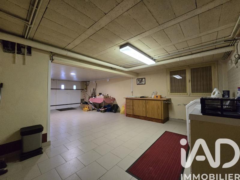 Maison - 188 m² - 8 pièces