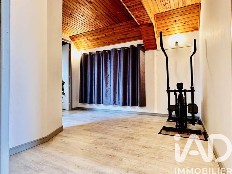 Maison - 111 m² - 5 pièces