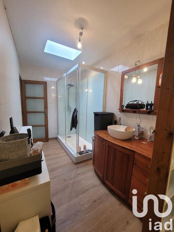 Maison de ville - 242 m² - 9 pièces