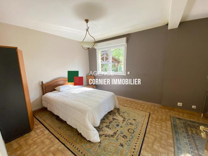 Pavillon - 142 m² - 6 pièces