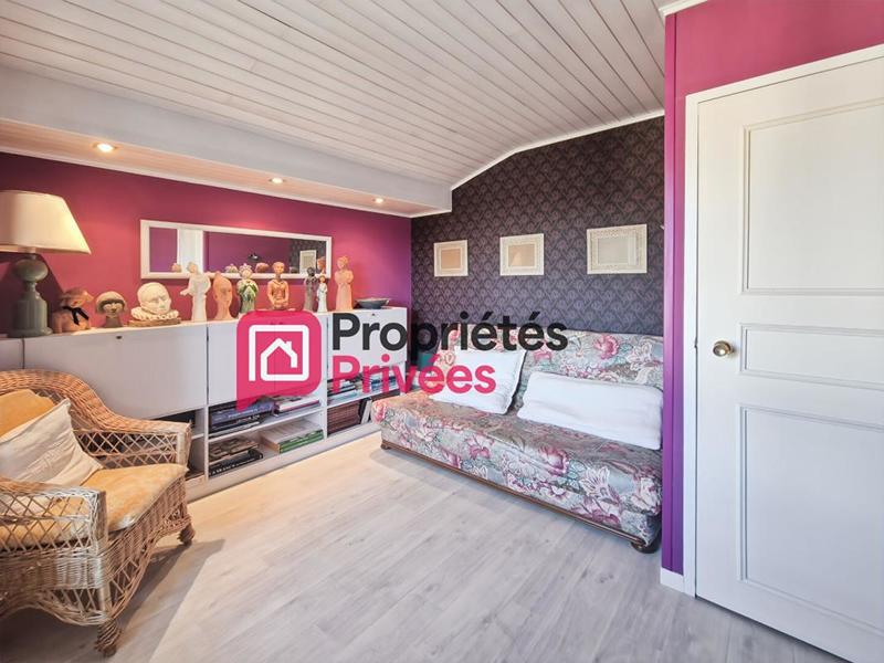 Maison - 170 m² - 7 pièces