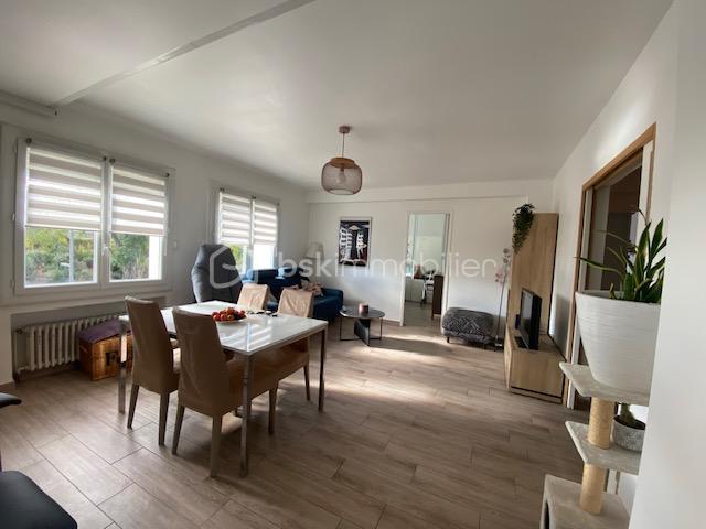 Appartement - 84 m² - 4 pièces