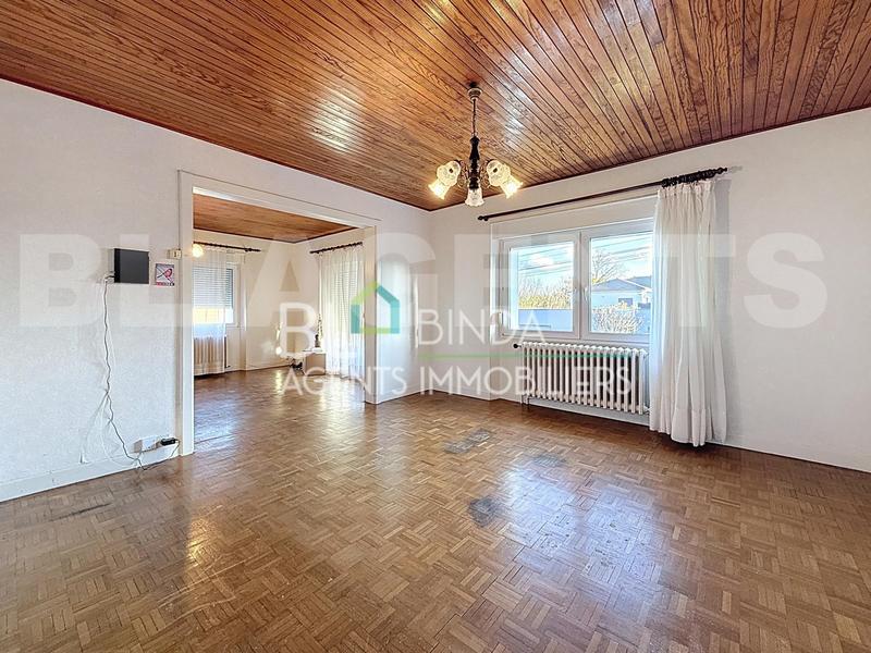 Maison - 93 m² - 6 pièces