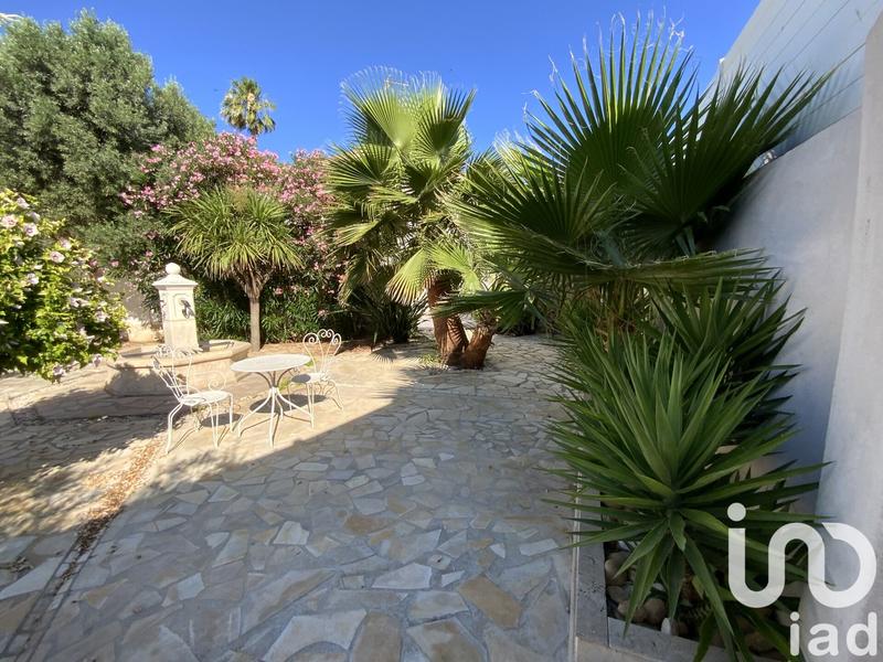 Maison - 230 m² - 8 pièces