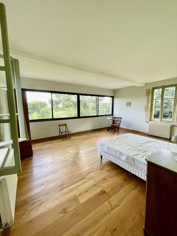 Maison ancienne - 409 m² - 12 pièces