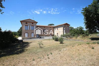 Maison - 223 m² - 6 pièces