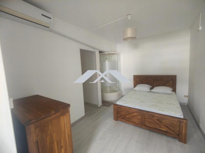 Appartement - 90 m² - 5 pièces