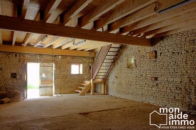 Maison - 154 m² - 2 pièces