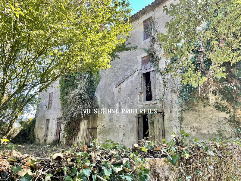 Maison - 250 m² - 1 pièce