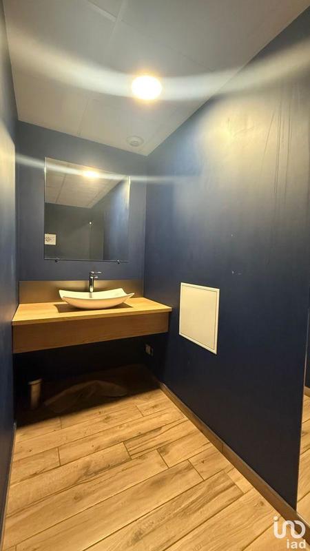 Local commercial - 136 m²