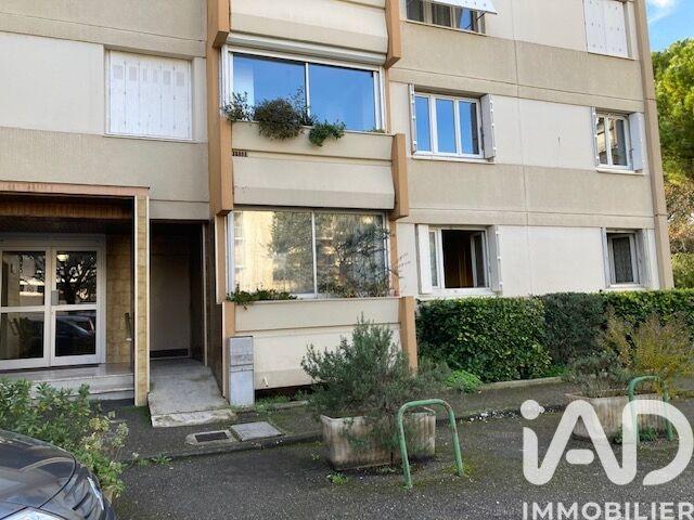 Appartement - 97 m² - 5 pièces