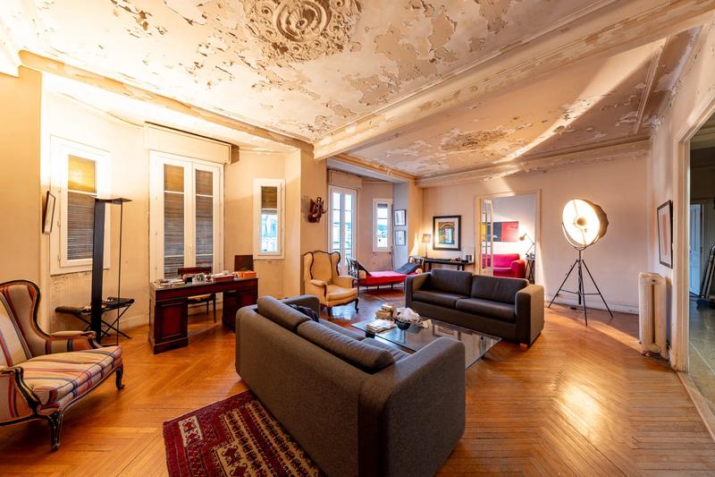 Appartement - 121 m² - 5 pièces